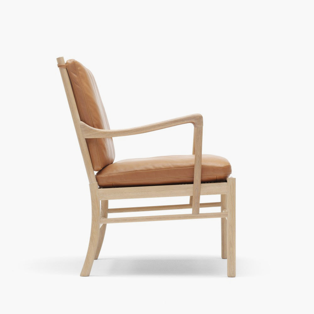 OW149 Colonial Chair